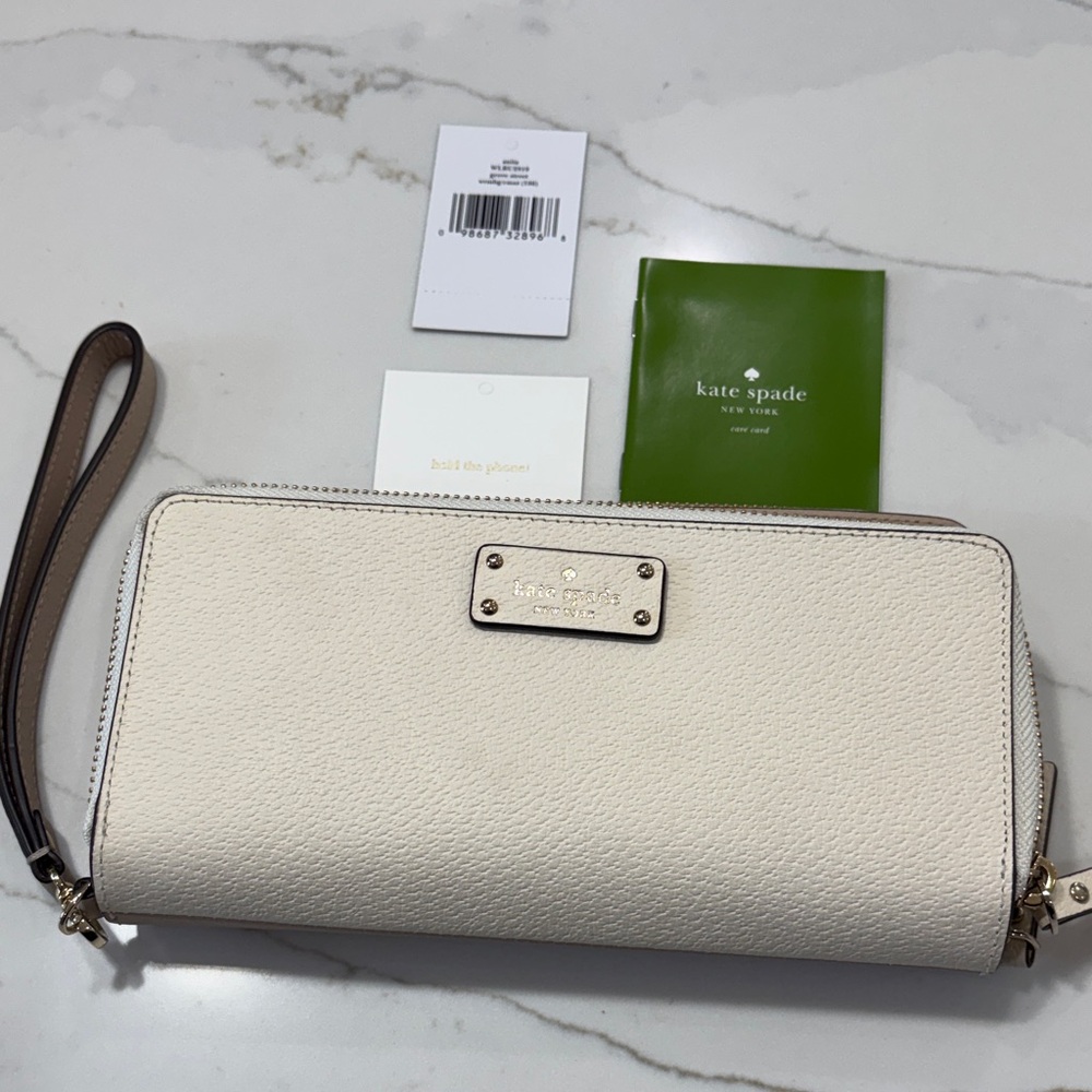 kate spade cream and Blush Leather Wristlet